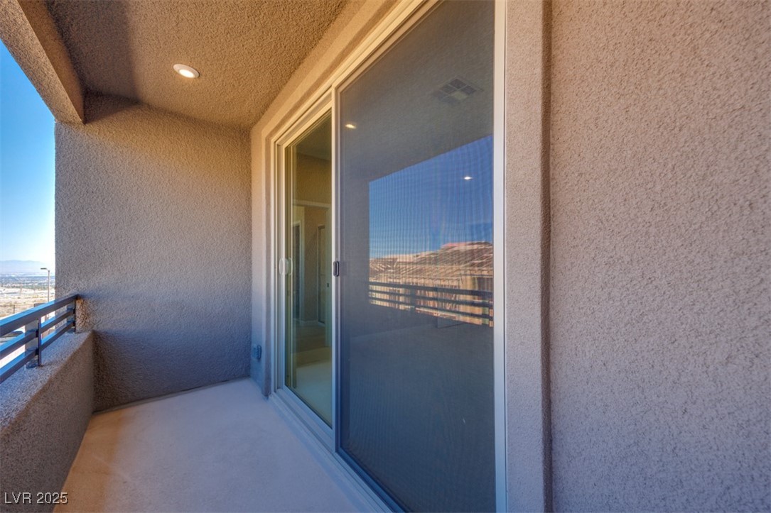 11904 Vector Ray Avenue