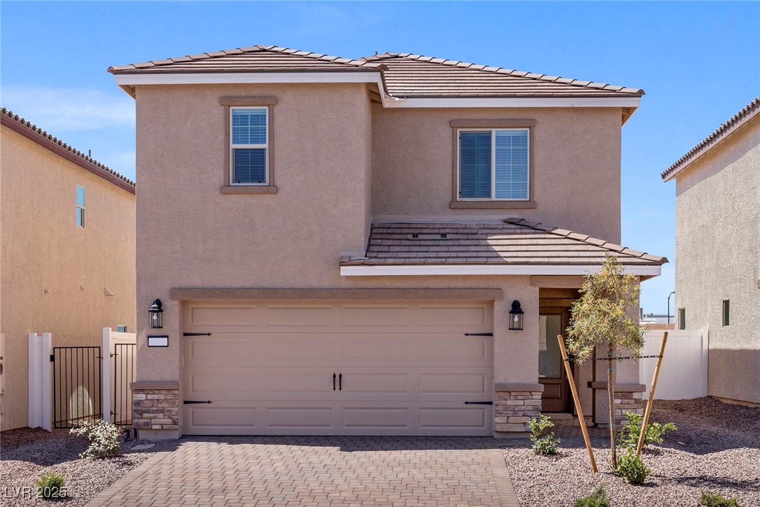 4922 Canna Lily Street
