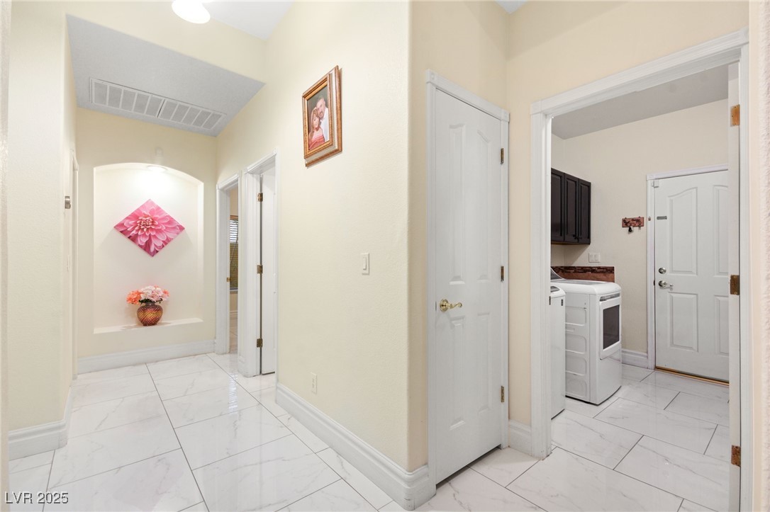 1504 Castle Crest Drive