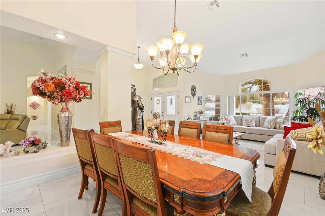 1504 Castle Crest Drive