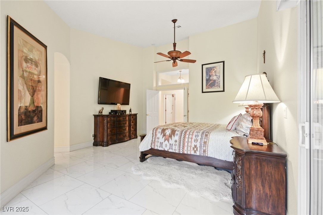 1504 Castle Crest Drive