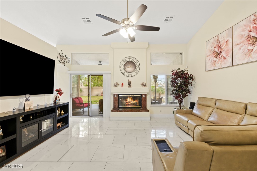 1504 Castle Crest Drive