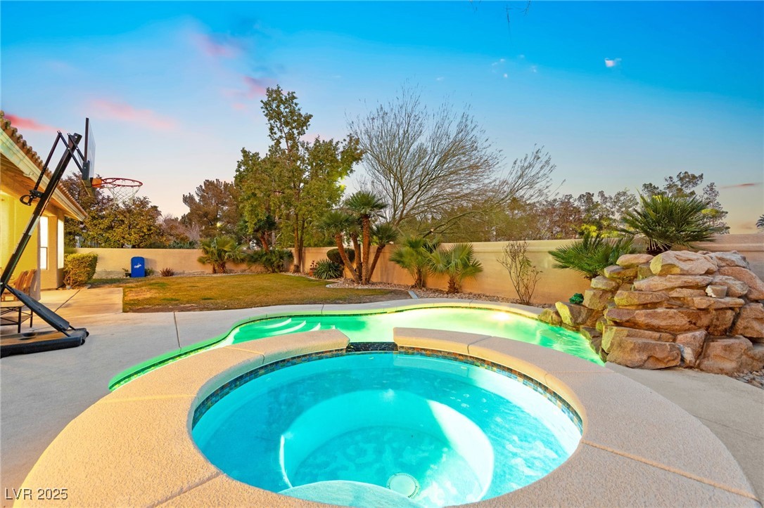 1504 Castle Crest Drive