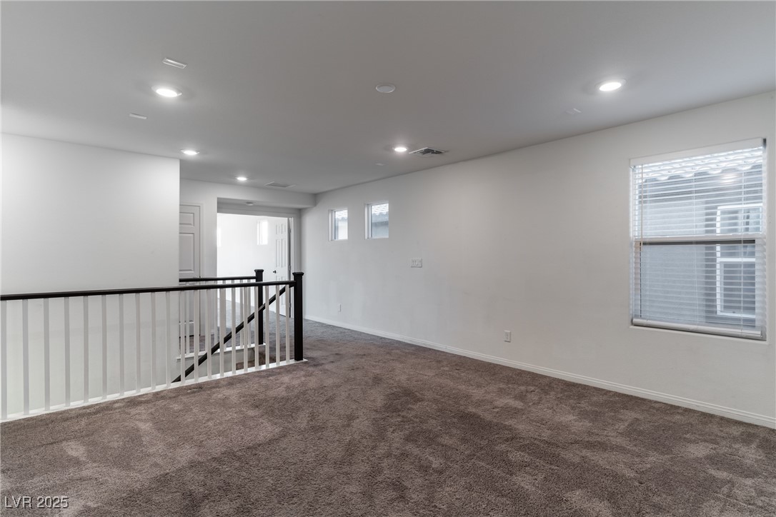 9217 Quartz Hills Avenue