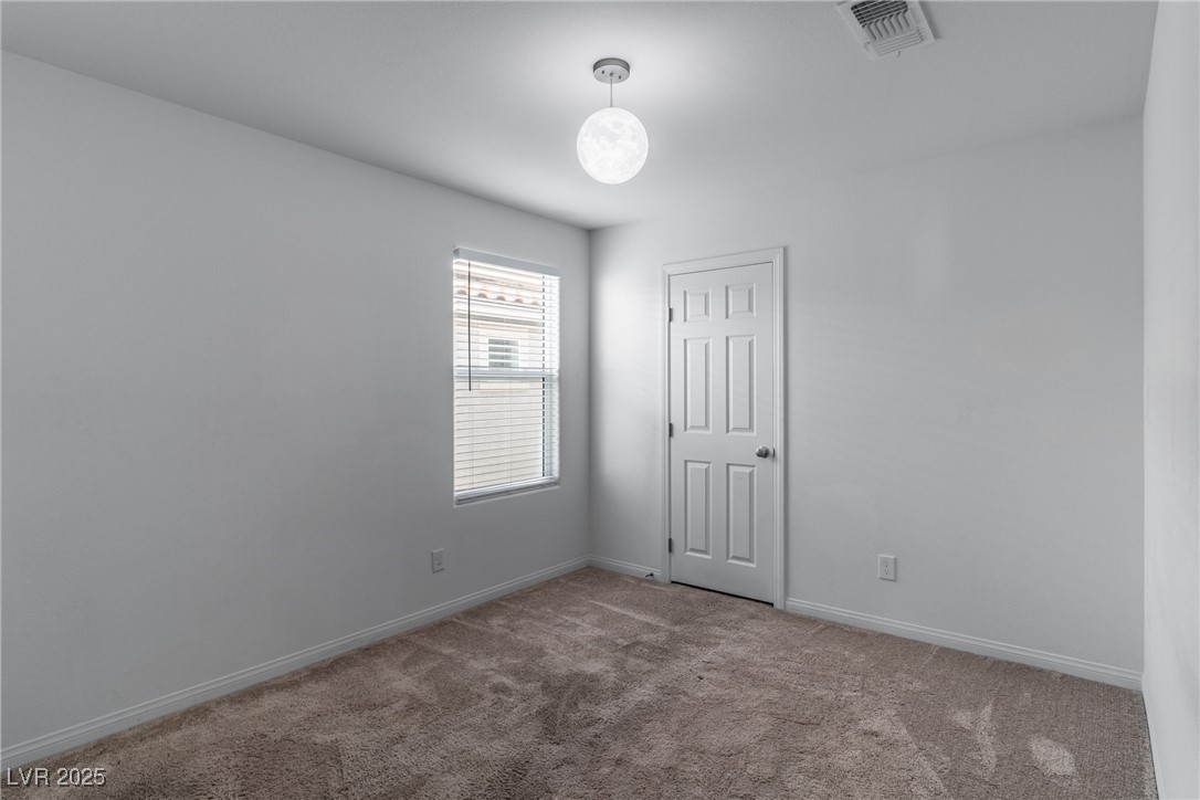 9217 Quartz Hills Avenue