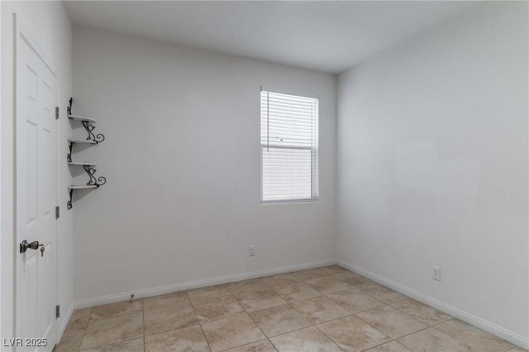 9217 Quartz Hills Avenue