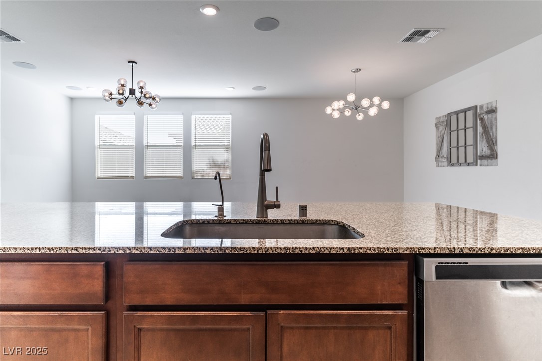 9217 Quartz Hills Avenue