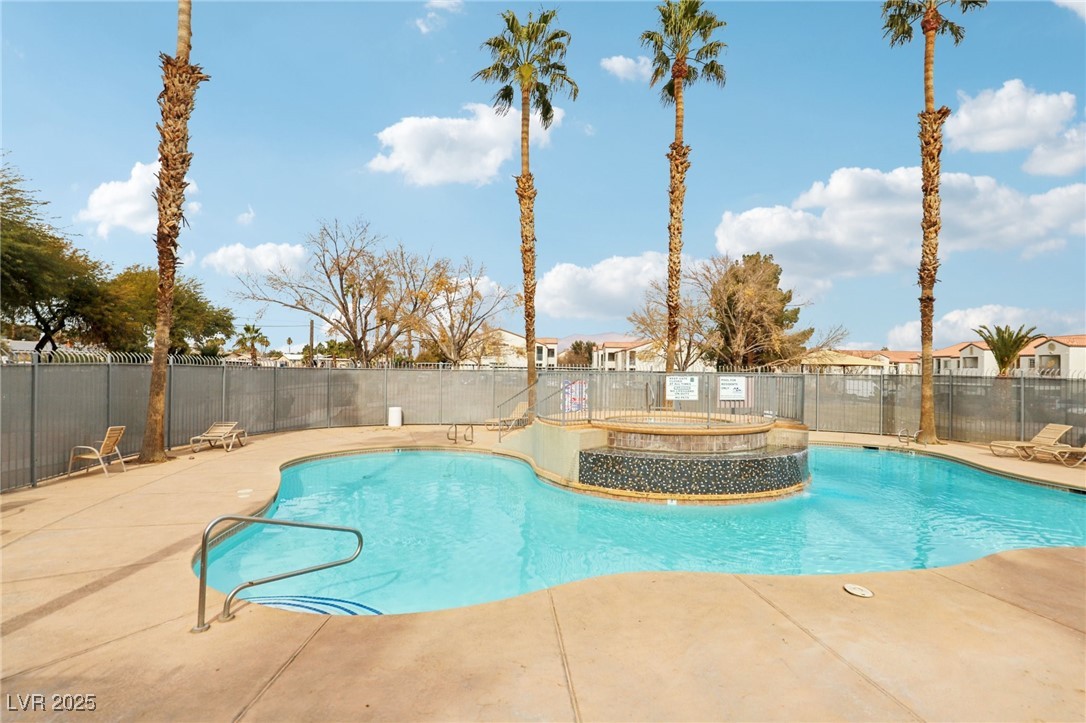 3318 North Decatur Boulevard 1122