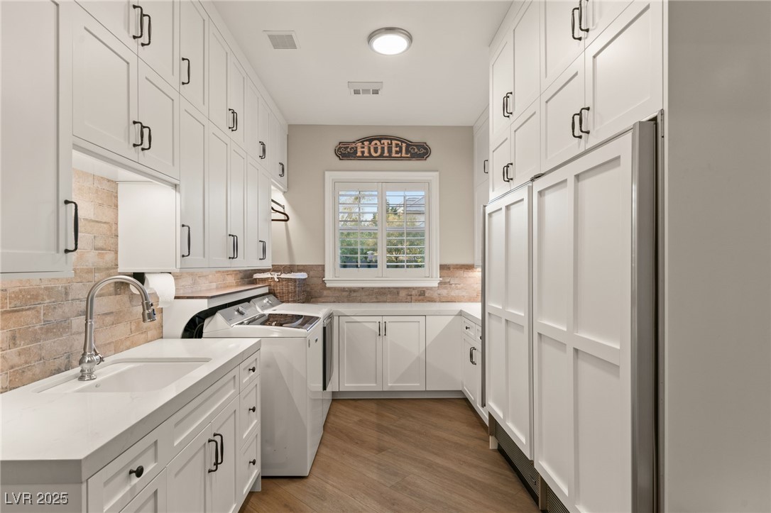 4386 Jerdon Court
