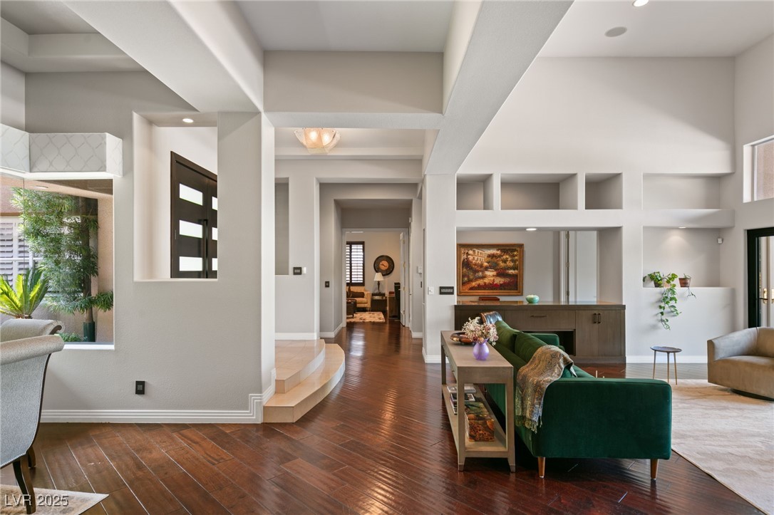 9113 Golden Eagle Drive