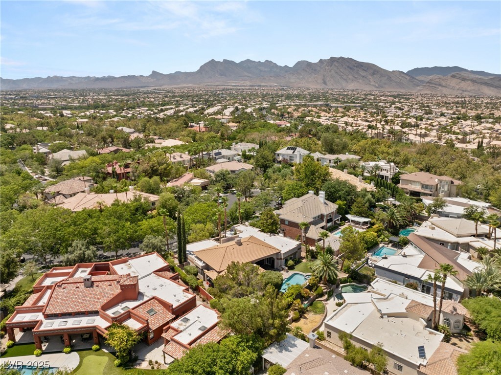 9113 Golden Eagle Drive