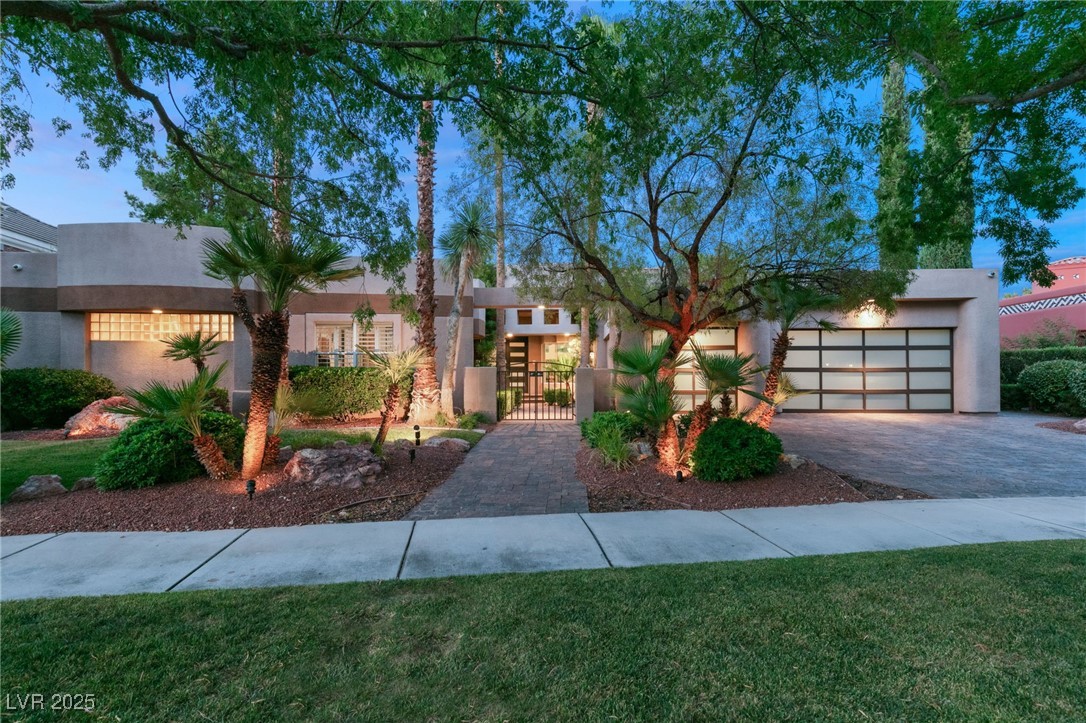 9113 Golden Eagle Drive