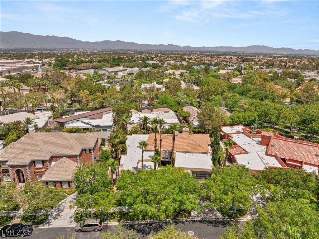 9113 Golden Eagle Drive