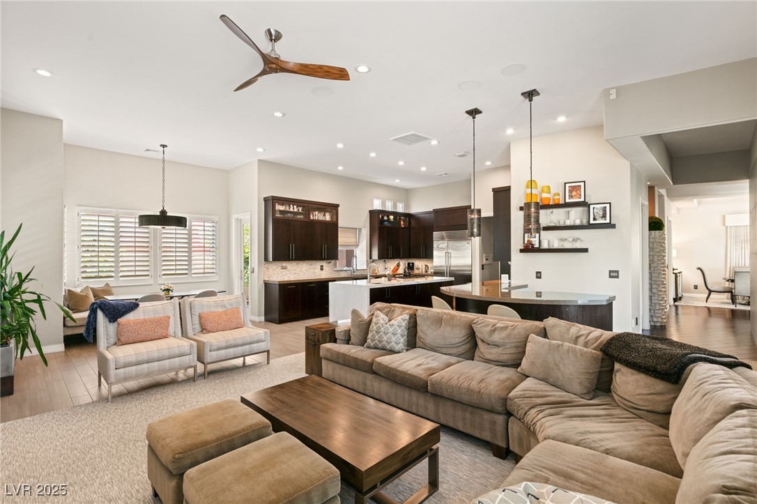 9113 Golden Eagle Drive