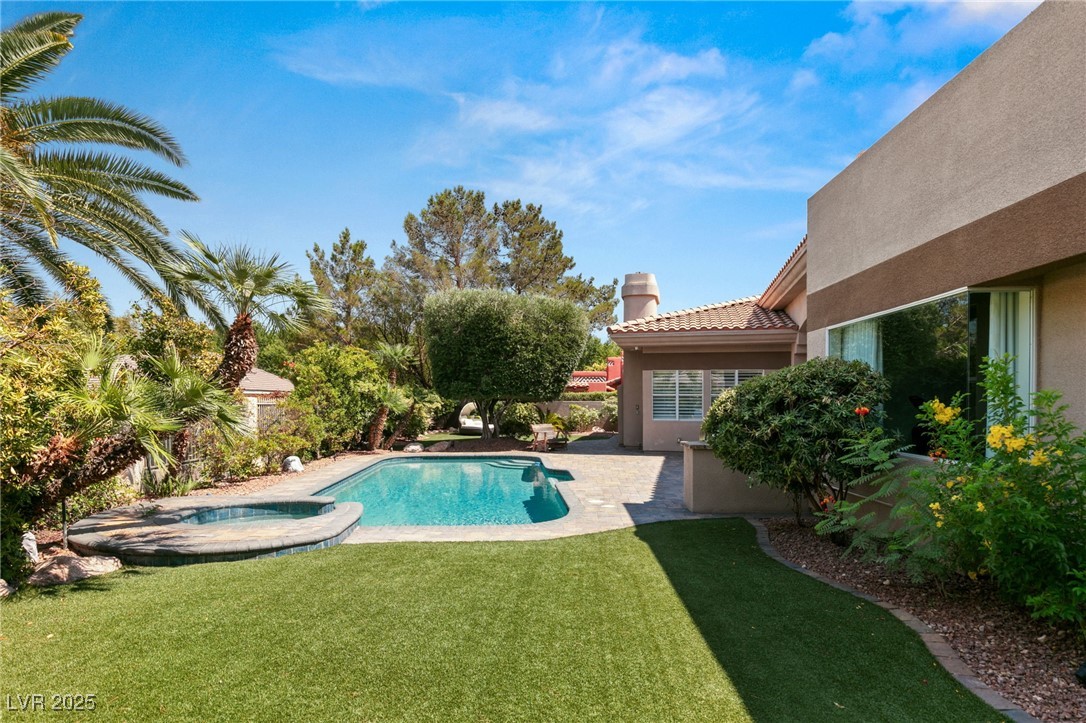 9113 Golden Eagle Drive