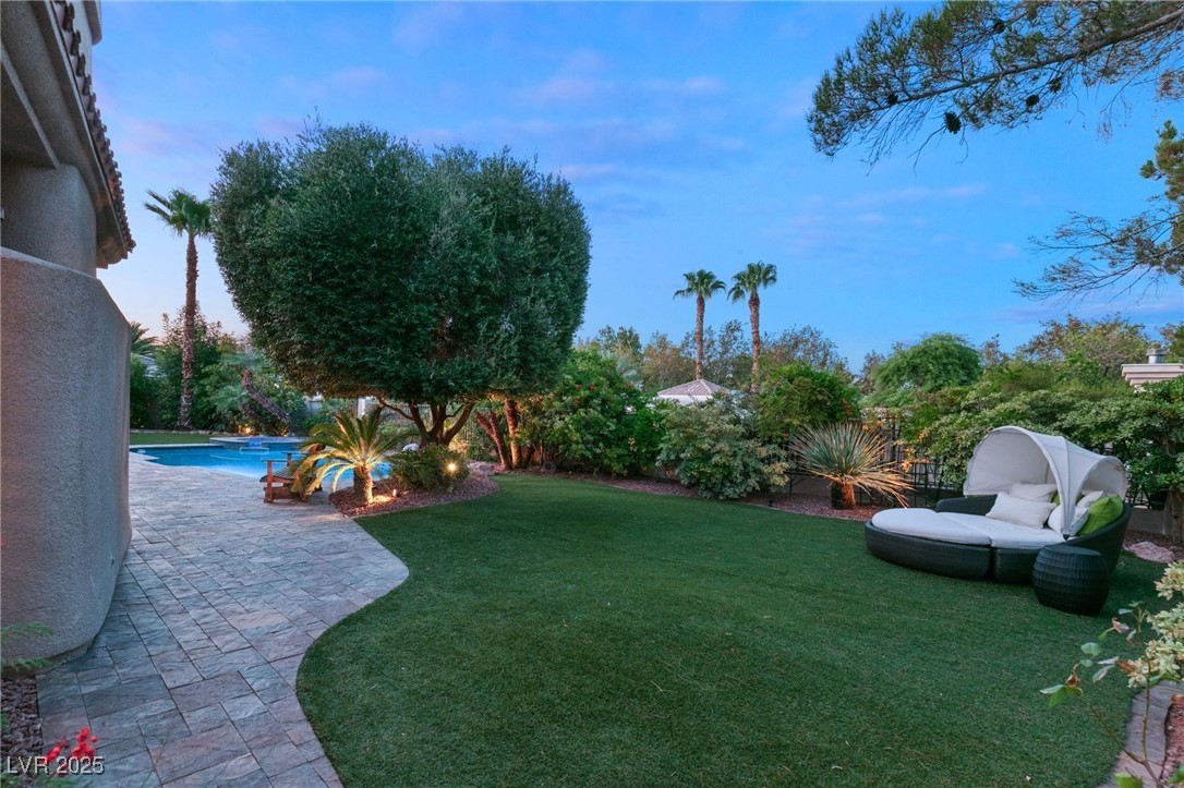 9113 Golden Eagle Drive