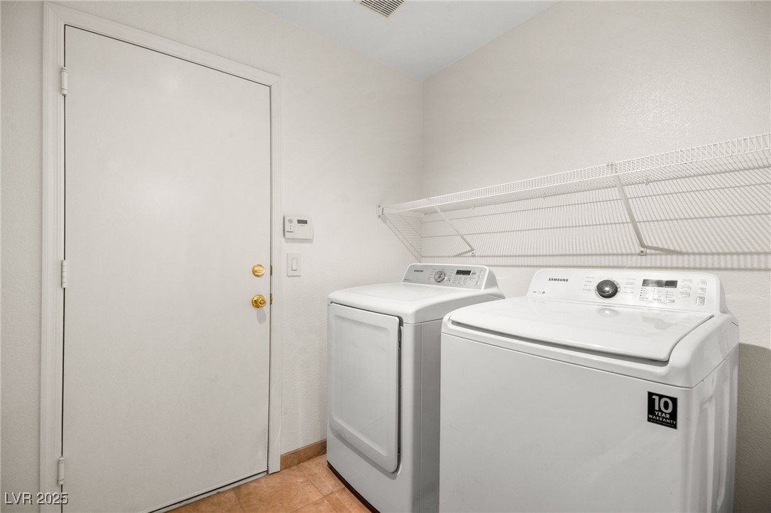 1036 Aspen Daisy Avenue