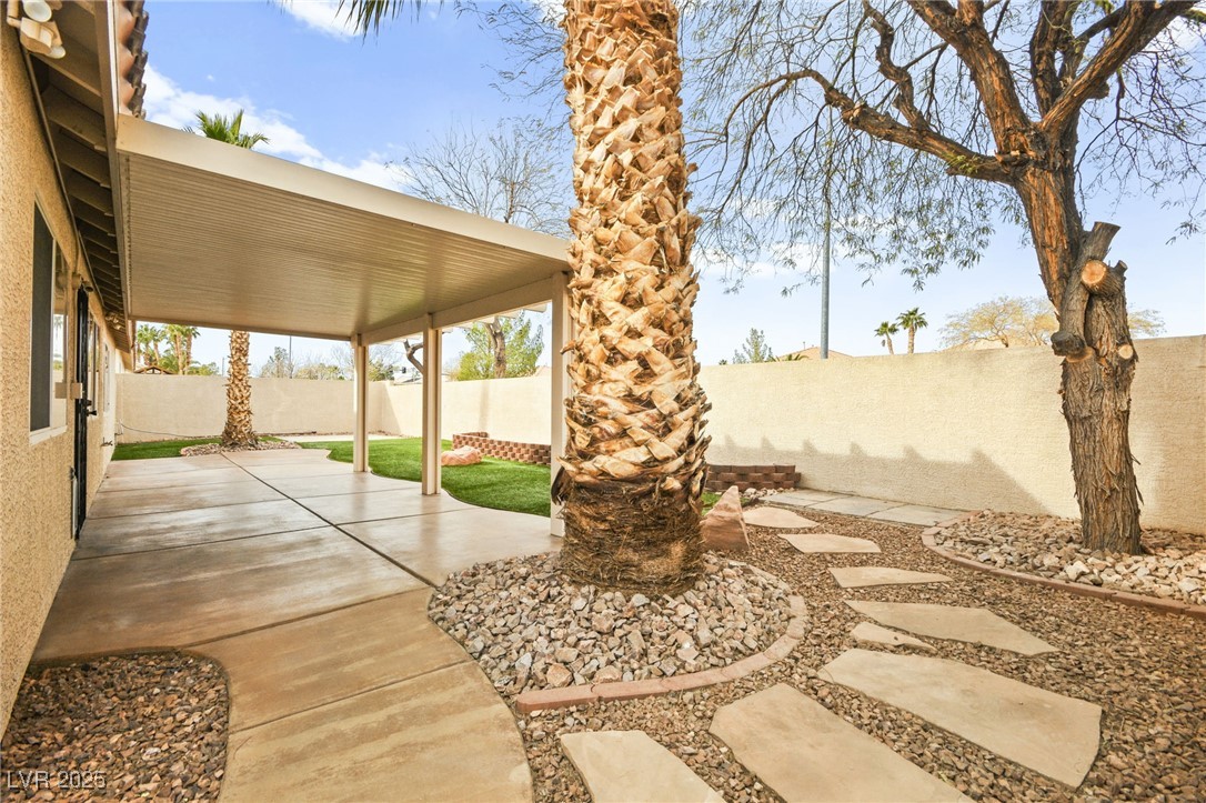 1036 Aspen Daisy Avenue