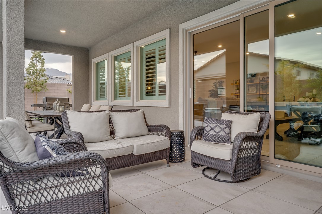 11885 Grassy Plain Avenue