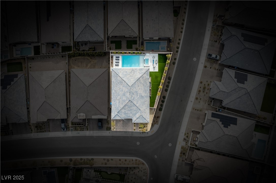 11885 Grassy Plain Avenue