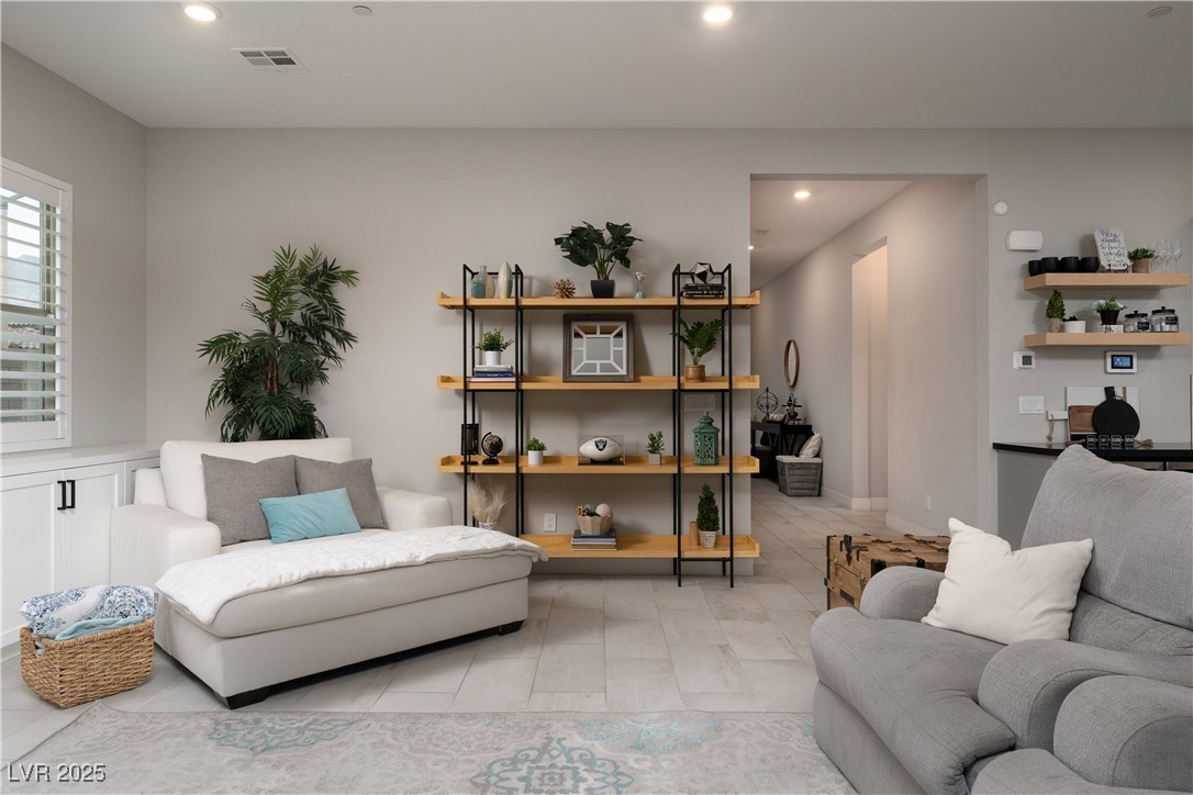 11885 Grassy Plain Avenue