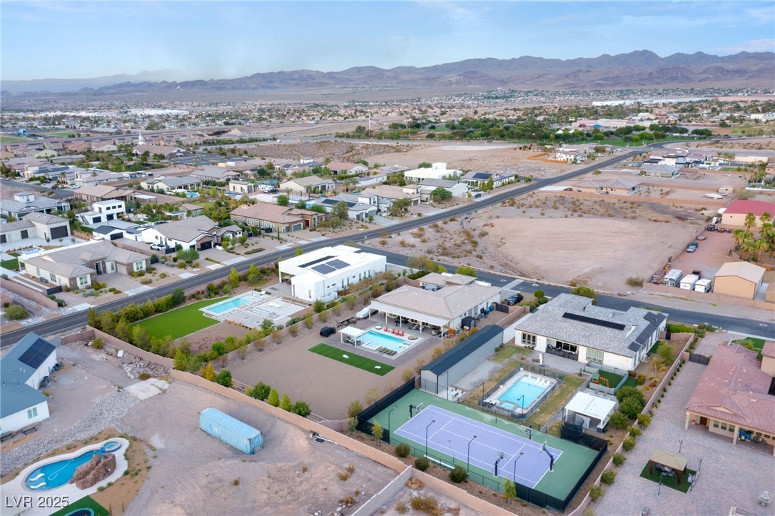 1121 Du Fort Hills Court