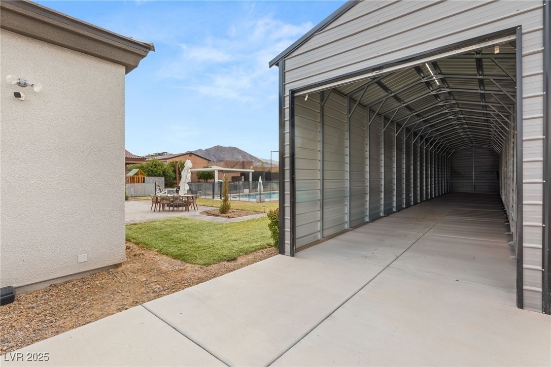1121 Du Fort Hills Court