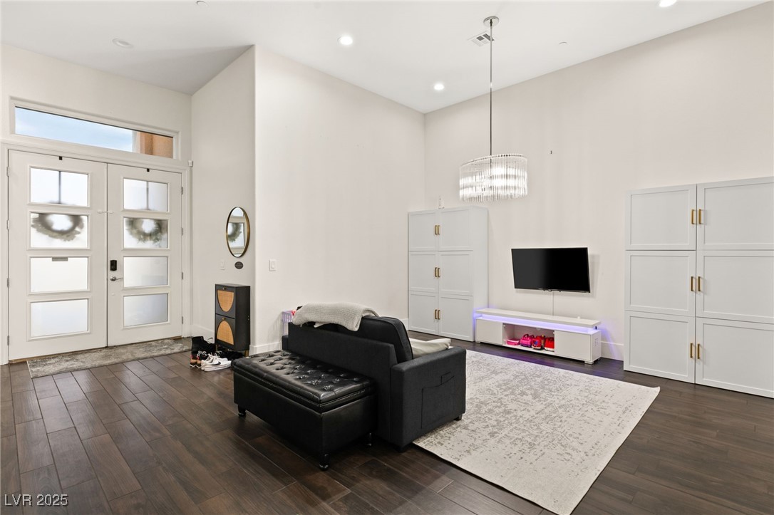 1121 Du Fort Hills Court