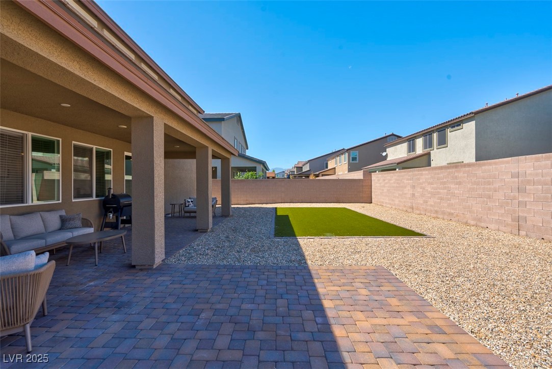 4128 Fossatello Avenue