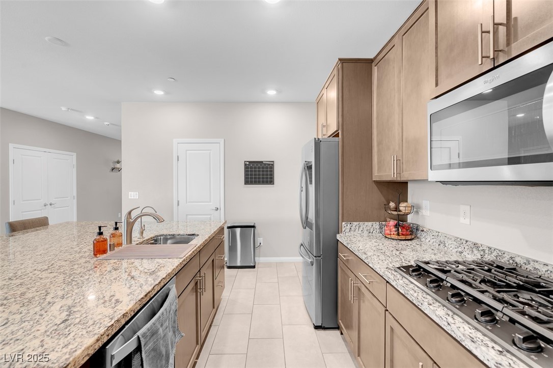 4128 Fossatello Avenue