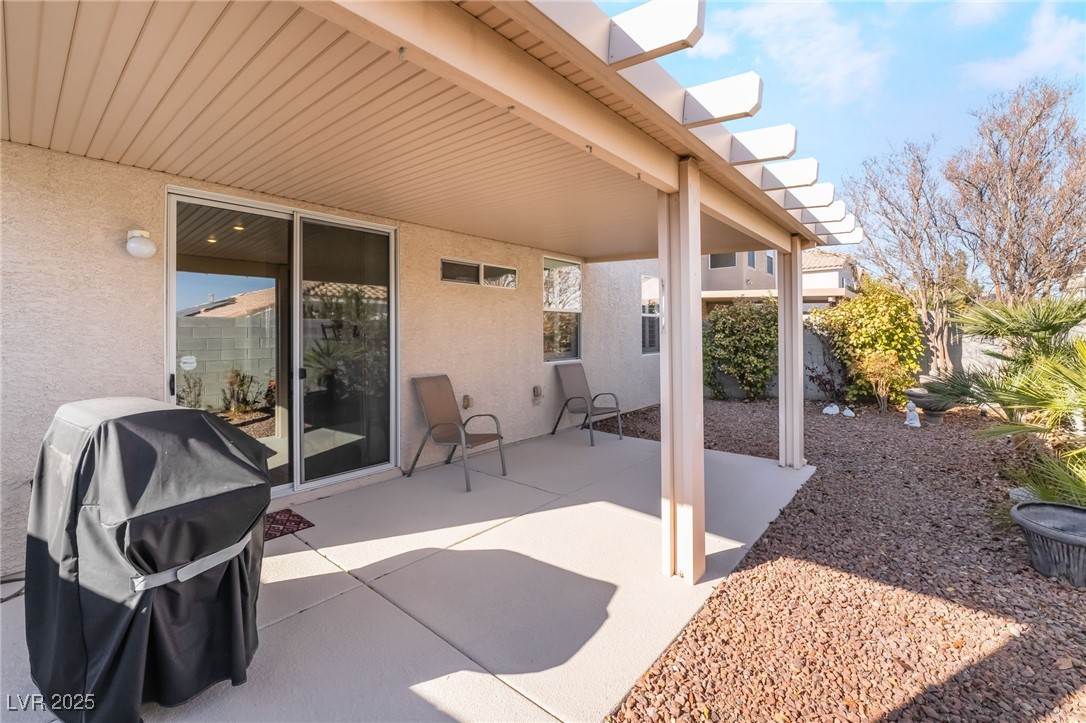 3952 Moon Tango Street