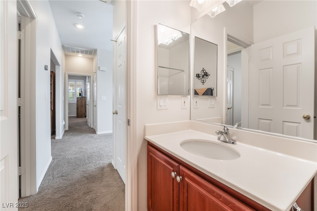 3952 Moon Tango Street