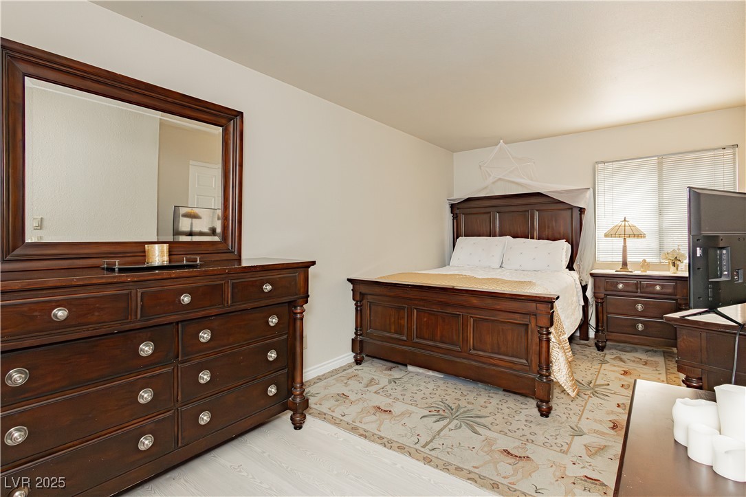 5493 Indian River Drive 376