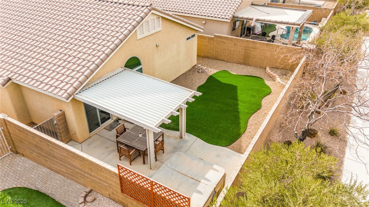 5956 Sierra Medina Avenue