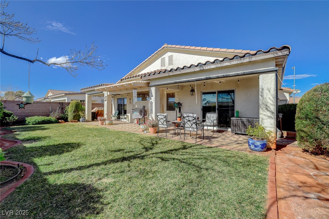 1713 Sagebrush Ranch Way