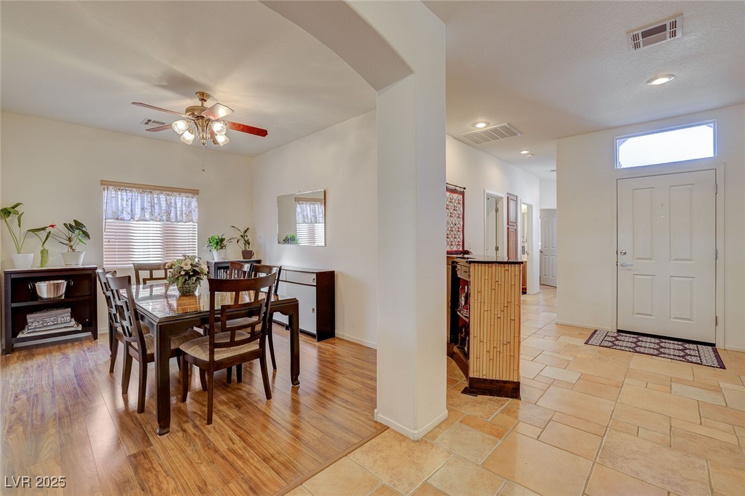 1713 Sagebrush Ranch Way