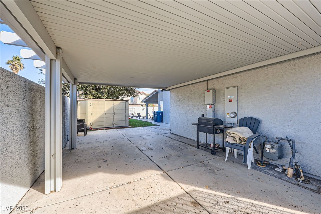 1506 Champagne Circle