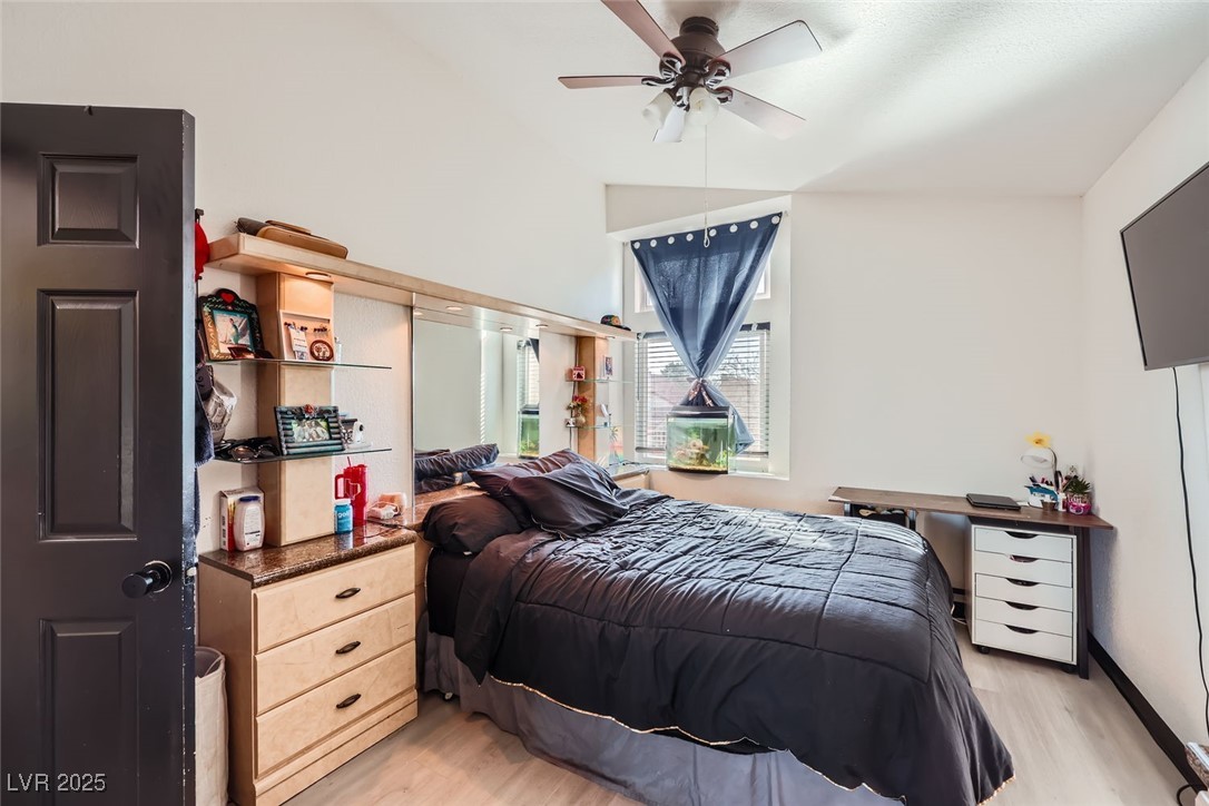1506 Champagne Circle