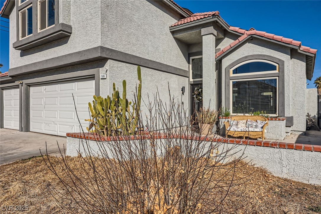 1506 Champagne Circle