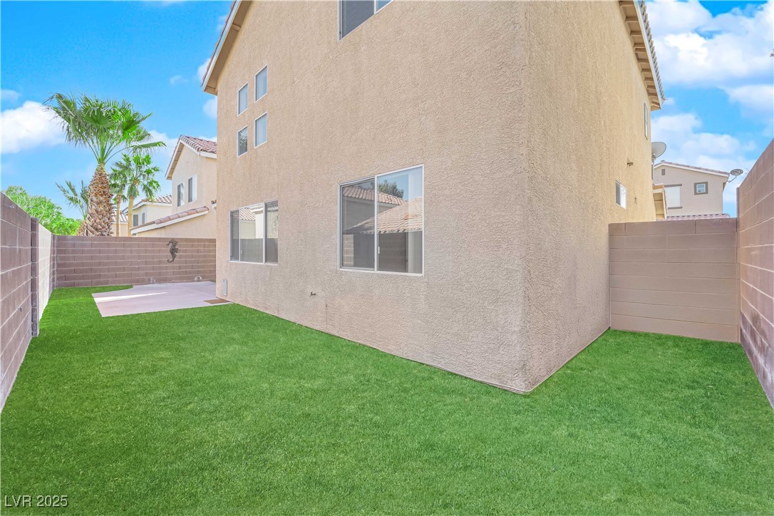 10412 Timber Canyon Avenue