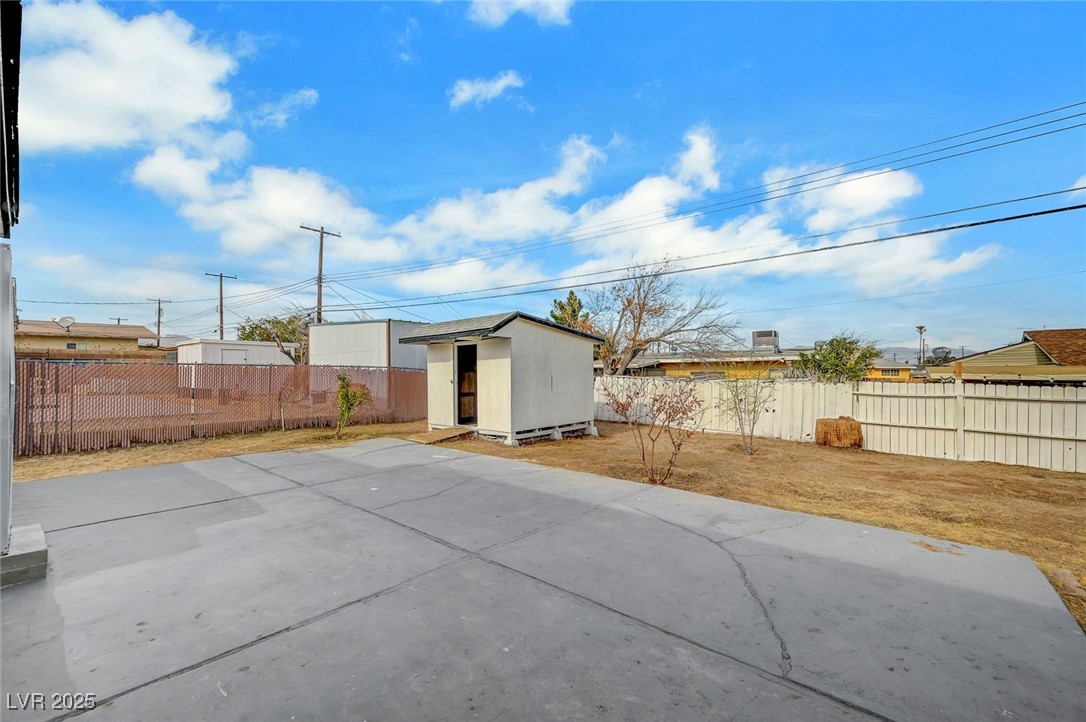 6520 Evergreen Avenue