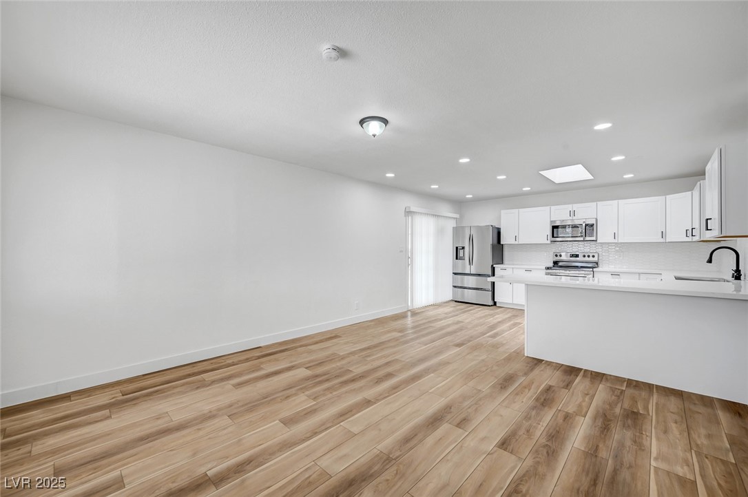 6520 Evergreen Avenue