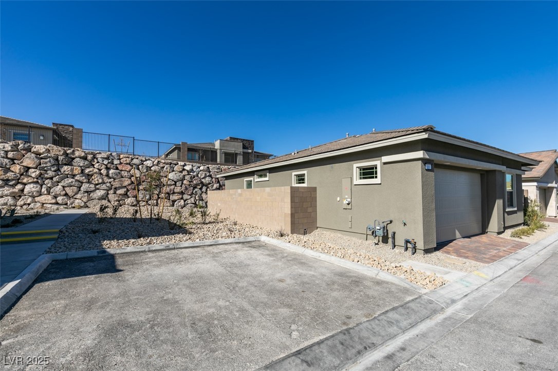 889 Elmwood Forest Lane