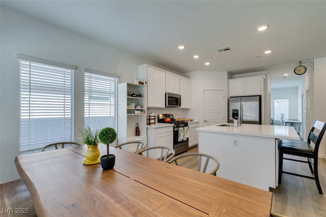 889 Elmwood Forest Lane