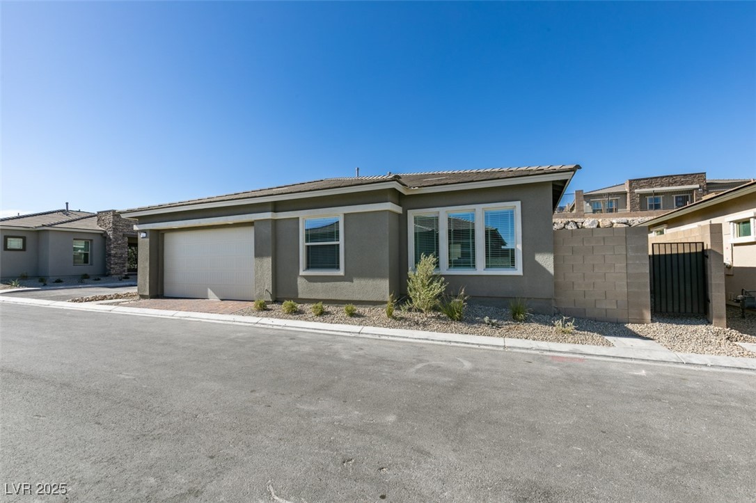 889 Elmwood Forest Lane