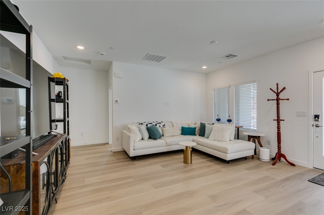 889 Elmwood Forest Lane