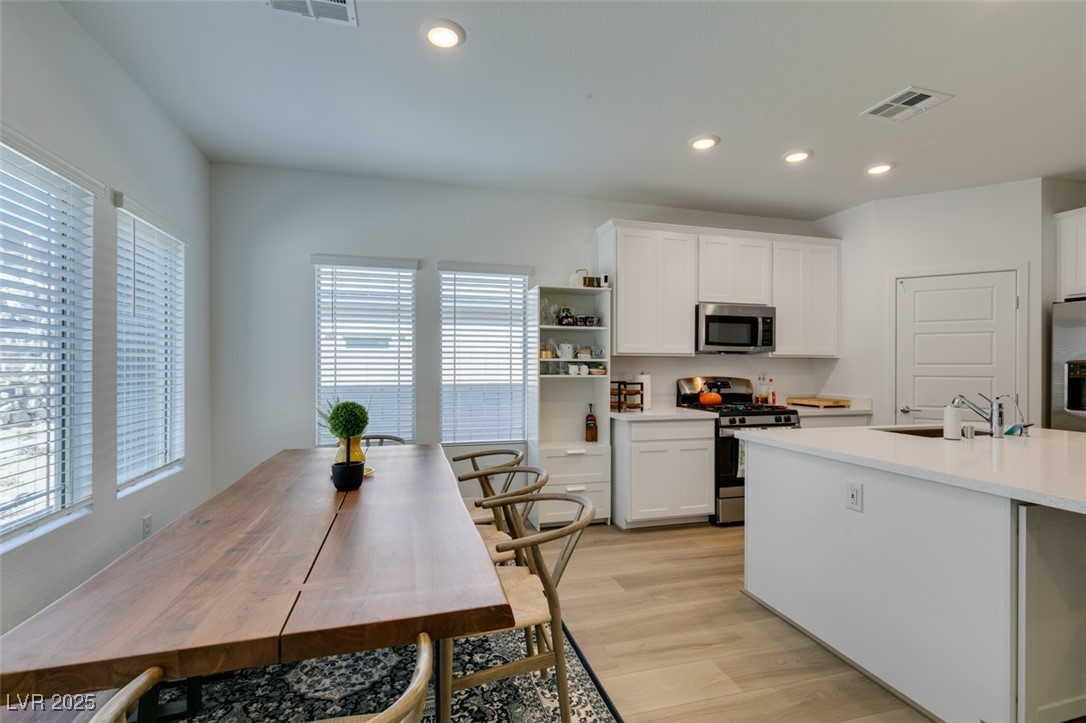 889 Elmwood Forest Lane
