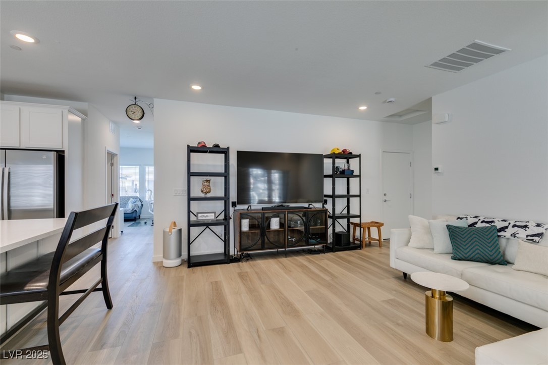 889 Elmwood Forest Lane