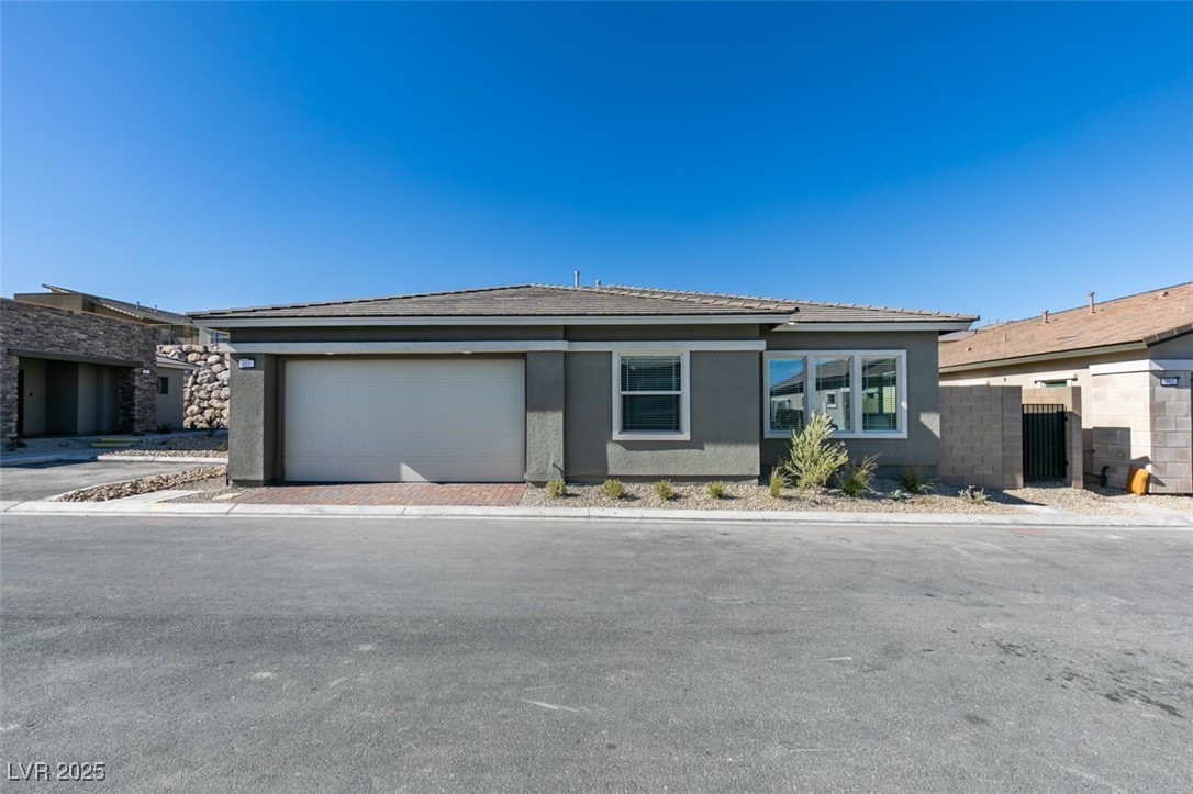 889 Elmwood Forest Lane
