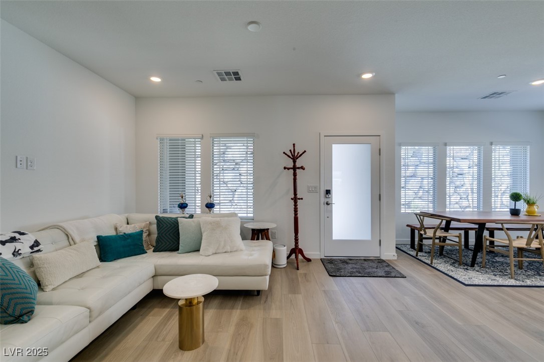 889 Elmwood Forest Lane
